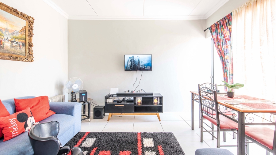 2 Bedroom Property for Sale in Silver Oaks Western Cape